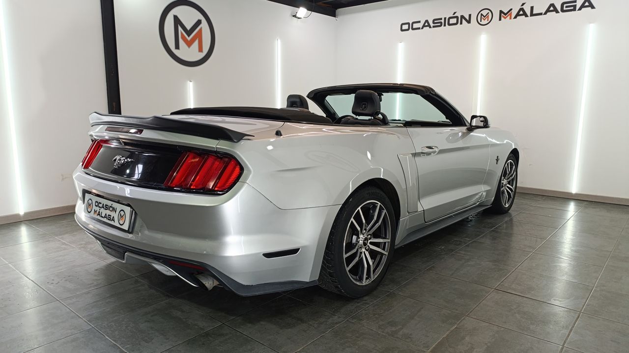 Ford Mustang 2.3 EcoBoost 231kW Mustang Aut. (Conv.) 120.000Km - Foto 2 