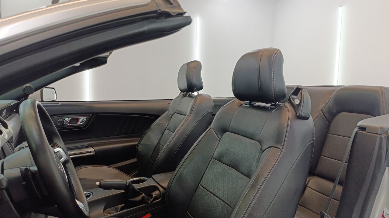 Ford Mustang 2.3 EcoBoost 231kW Mustang Aut. (Conv.) 120.000Km - Foto 2 