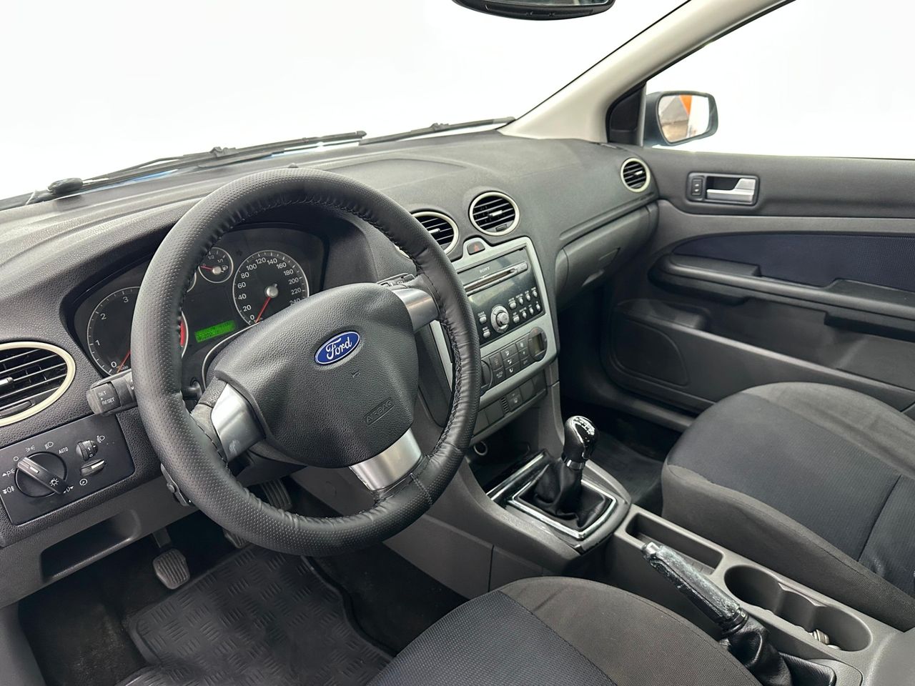 Ford Focus 1.8 TDCi Sport - Foto 2 