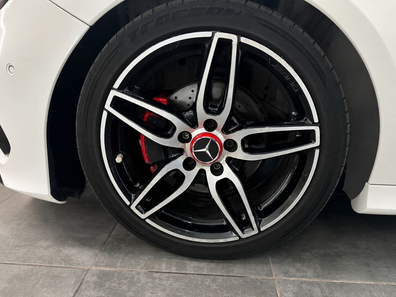 Mercedes Clase A A 220 CDI Aut. AMG Line - Foto 2 