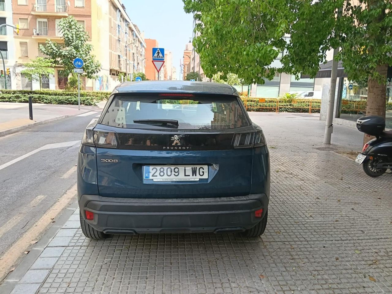 Peugeot 3008 1.2 PureTech 96KW S&S Allure Pack EAT8 - Foto 2 