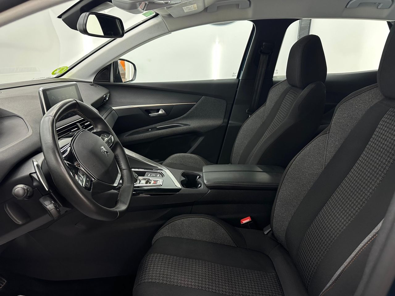 Peugeot 3008 1.2 PureTech 96KW S&S Active Pack EAT8 - Foto 2 
