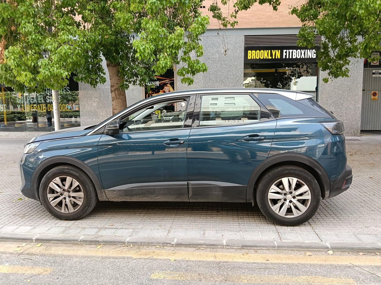 Peugeot 3008 1.2 PureTech 96KW S&S Allure Pack EAT8 - Foto 2 
