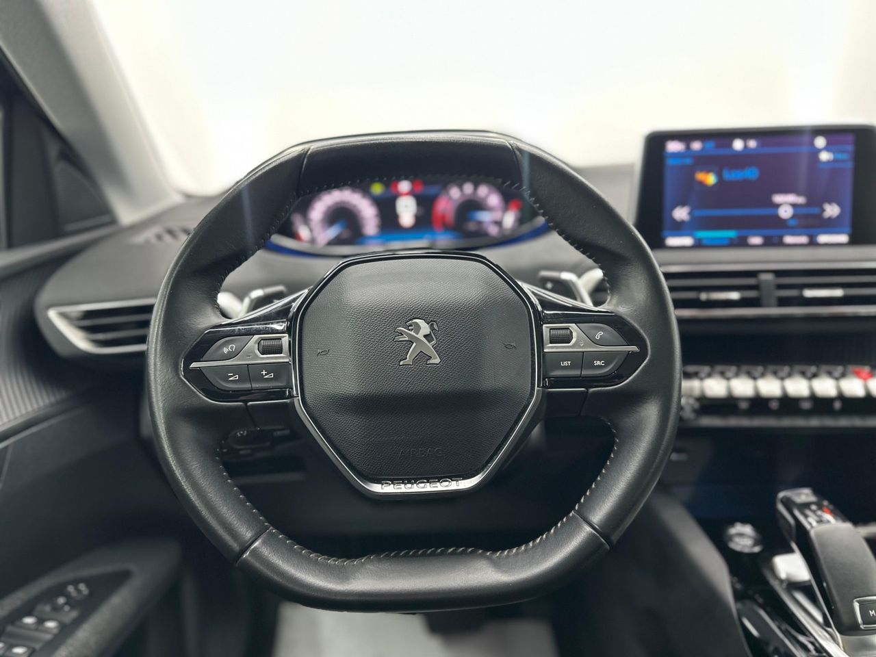 Peugeot 3008 1.2 PureTech 96KW S&S Active Pack EAT8 - Foto 2 