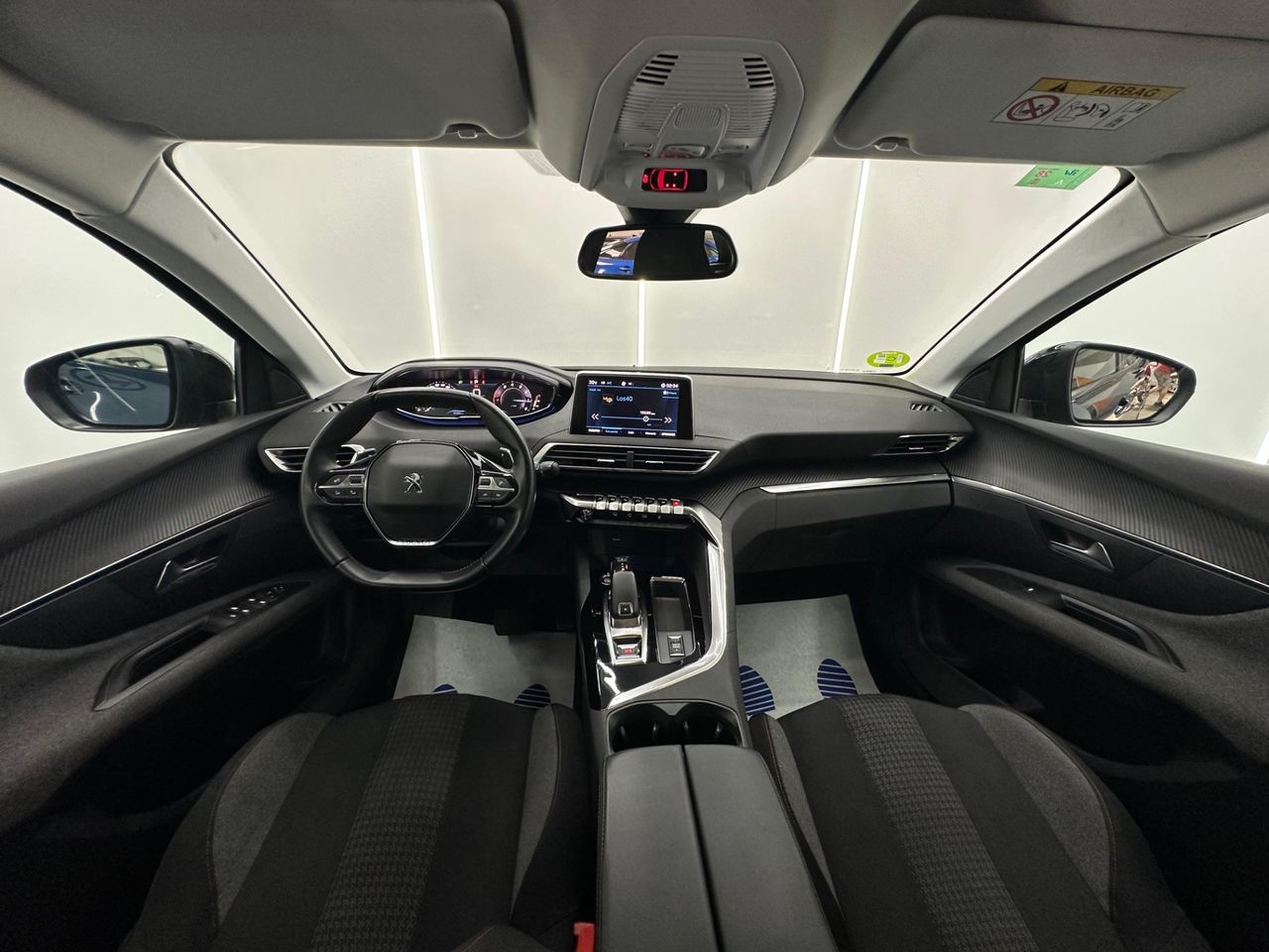Peugeot 3008 1.2 PureTech 96KW S&S Active Pack EAT8 - Foto 2 