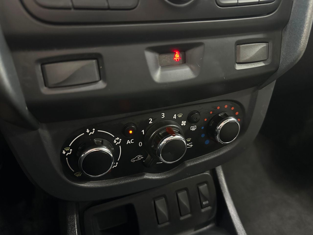 Dacia Duster Ambiance dCi 90 - Foto 2 