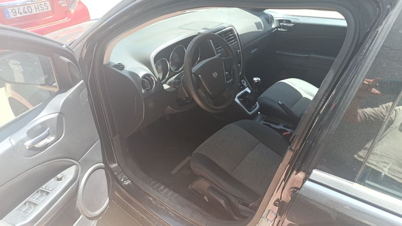Dodge Caliber 2.0 SE Diseño - Foto 2 