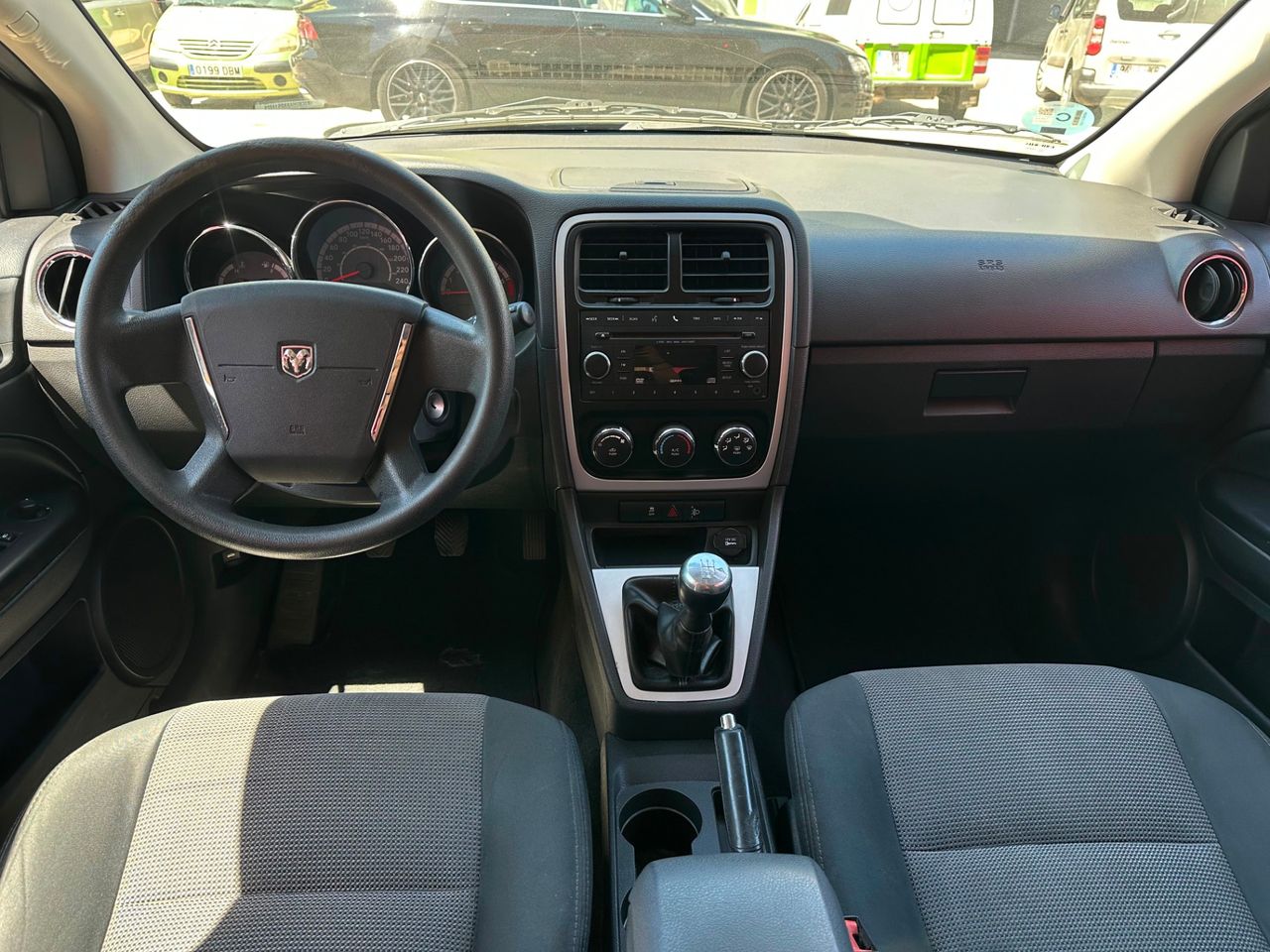 Dodge Caliber 2.0 SE Diseño - Foto 2 