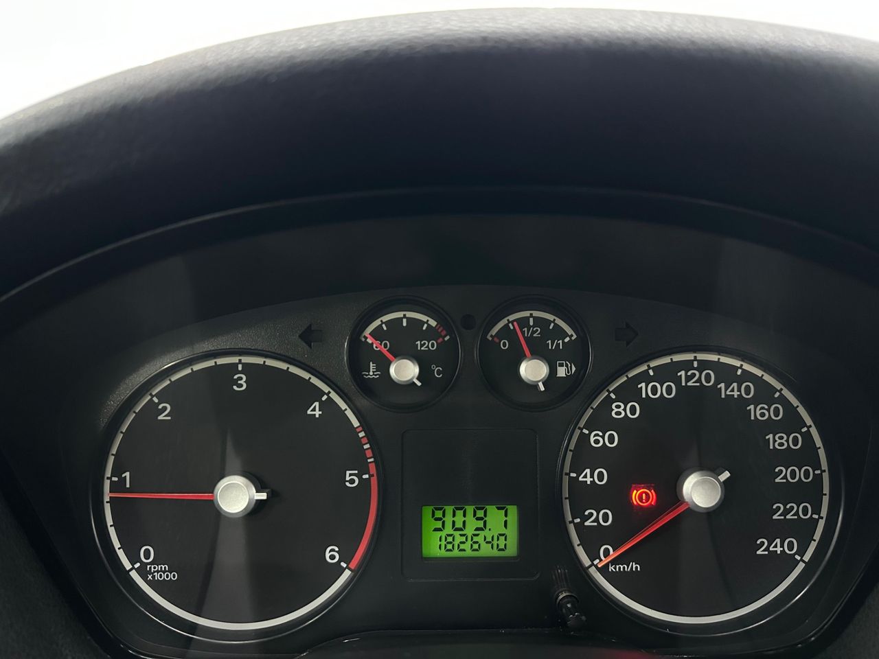 Ford Focus 1.8 TDCi Sport - Foto 2 
