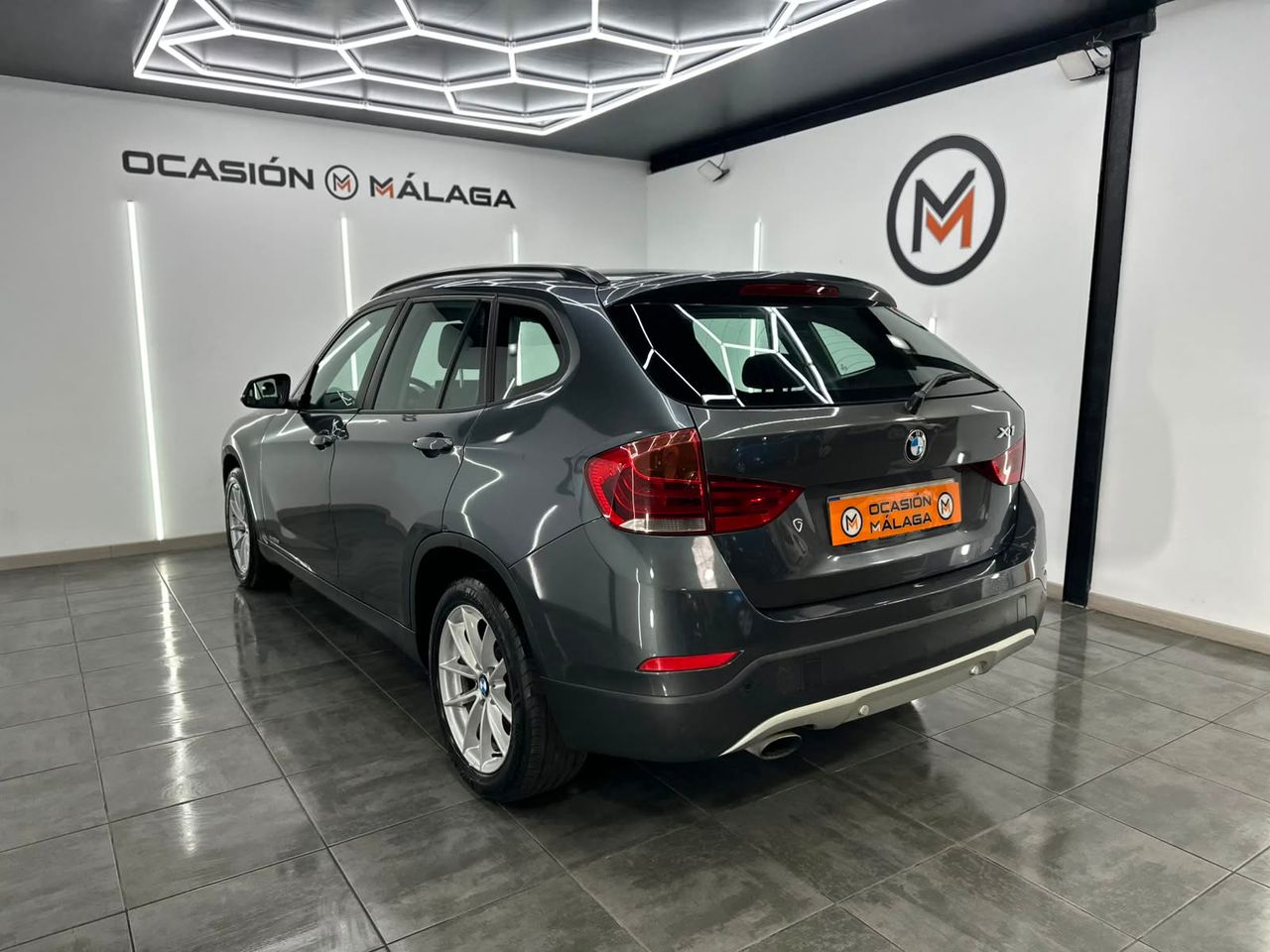 BMW X1 sDrive16d Essential Edition - Foto 2 