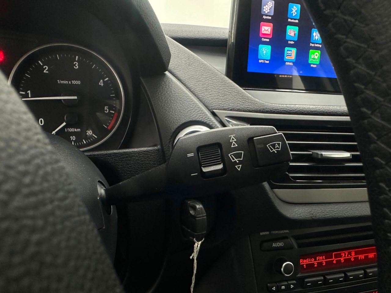 BMW X1 sDrive16d Essential Edition - Foto 2 