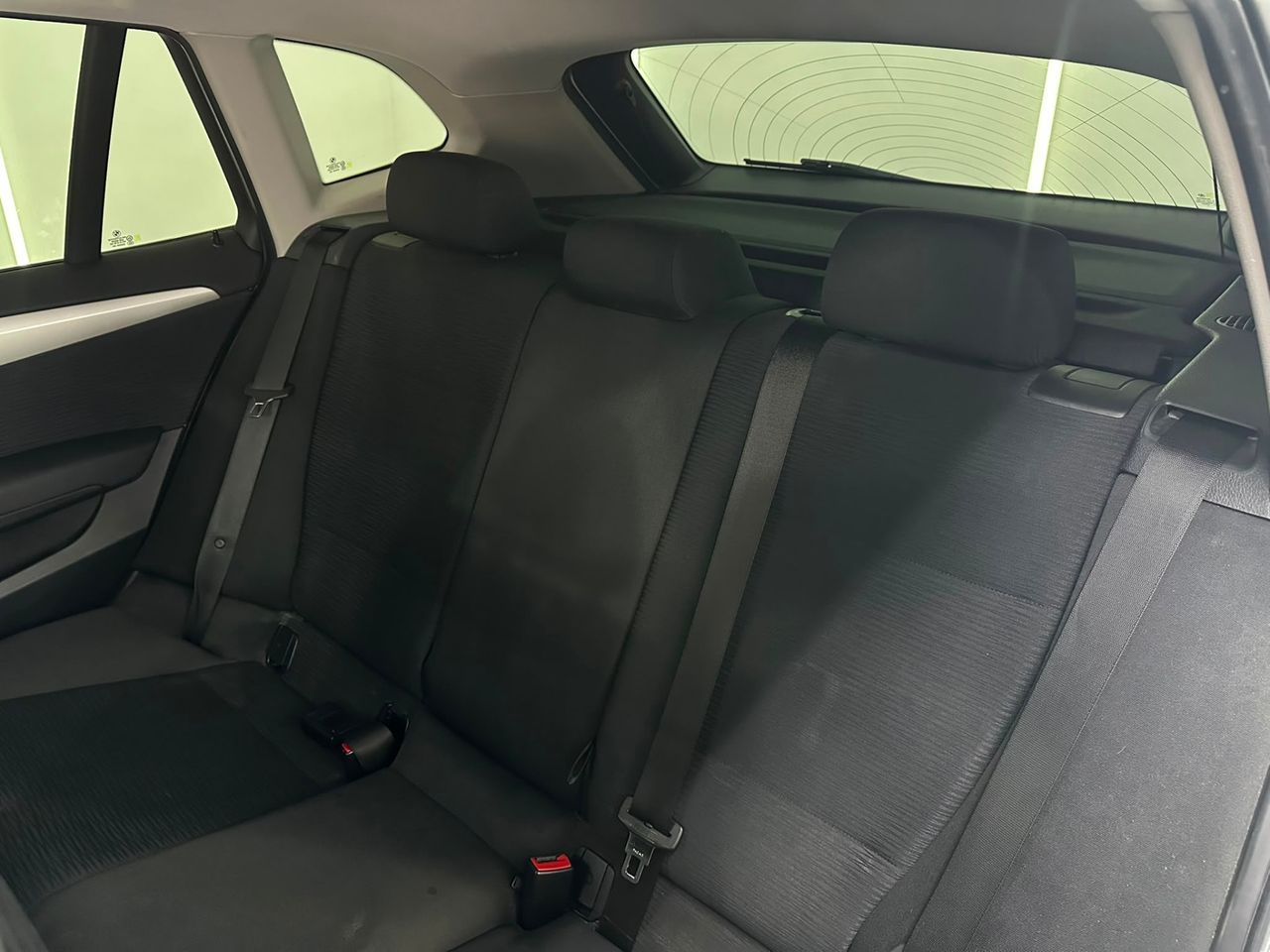 BMW X1 xDrive18d Auto - Foto 2 