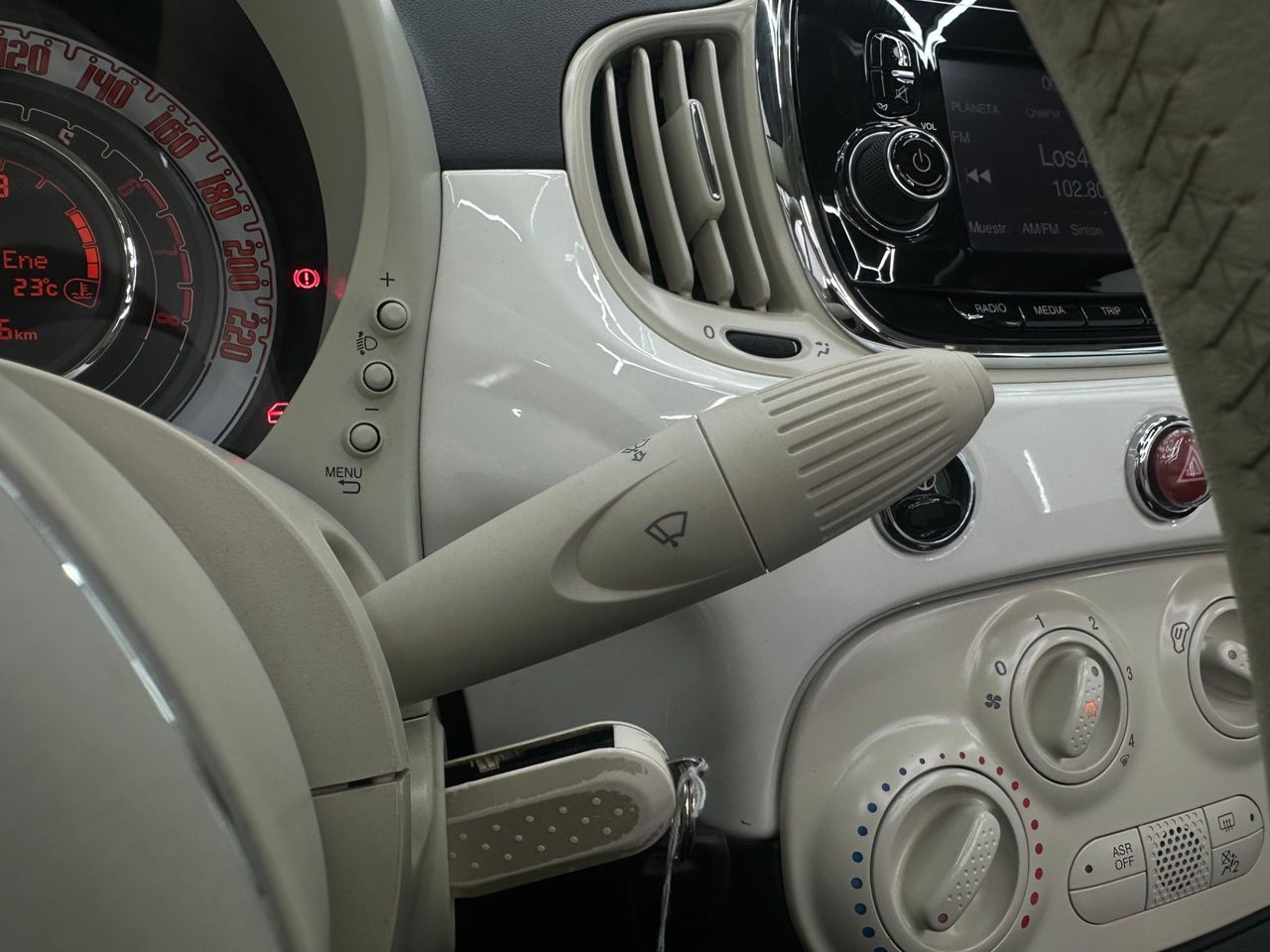 Fiat 500C 1.2 8v 69 CV Pop - Foto 2 