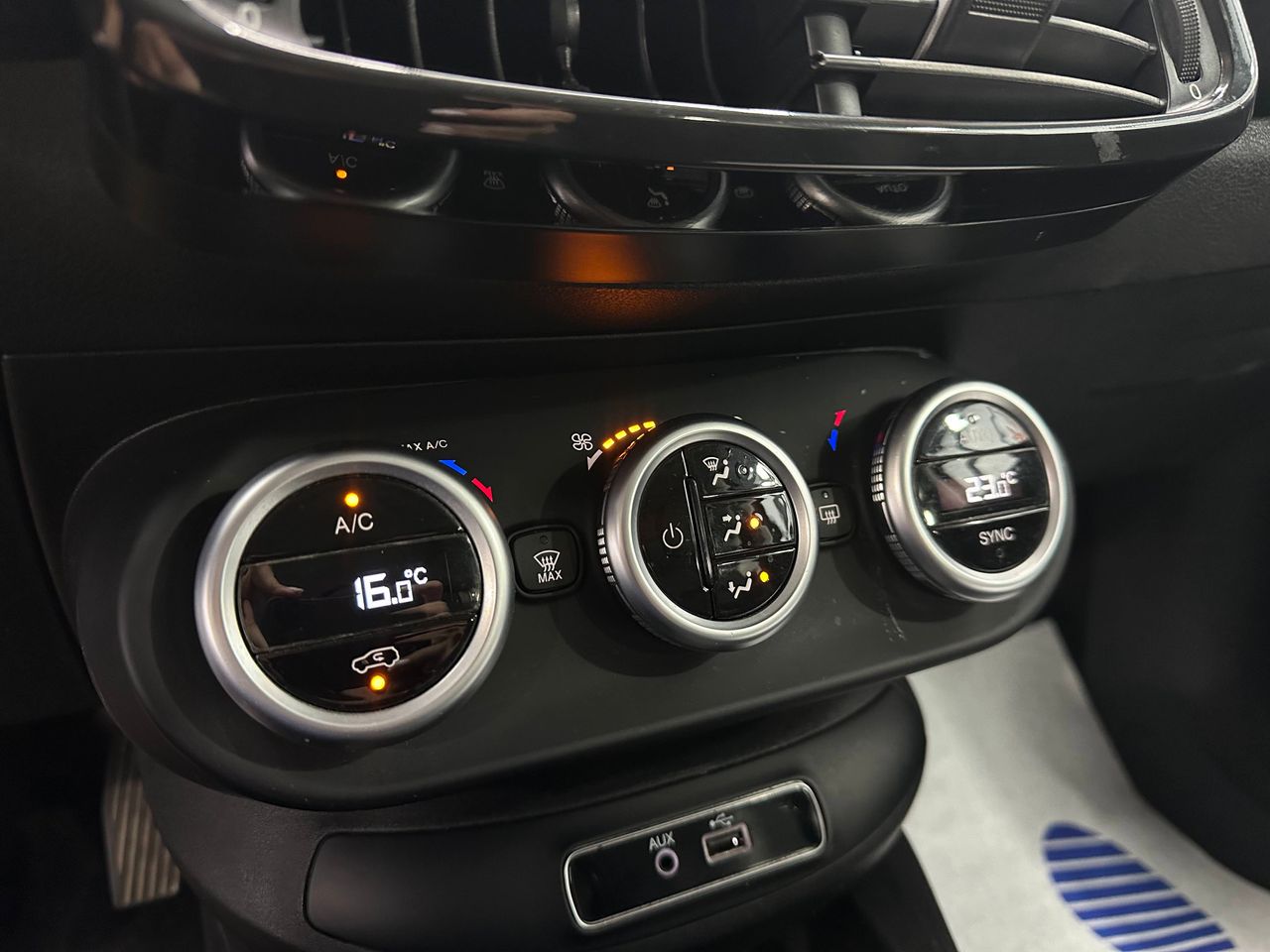 Fiat 500X City cross 1.6 Mjet 88KW (120 cv) S&S - Foto 2 