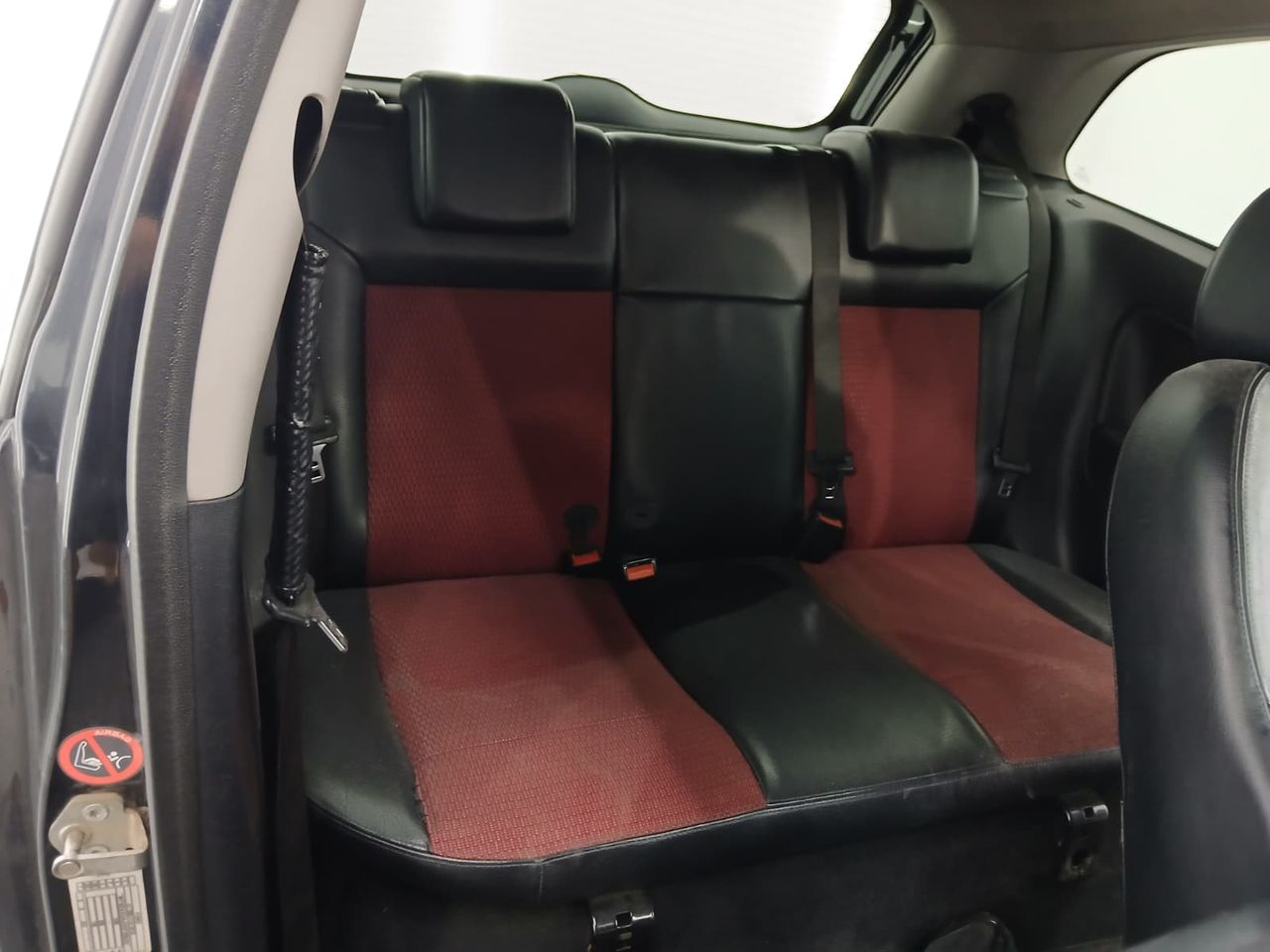 Ford Fiesta 2.0 ST Coupé - Foto 2 