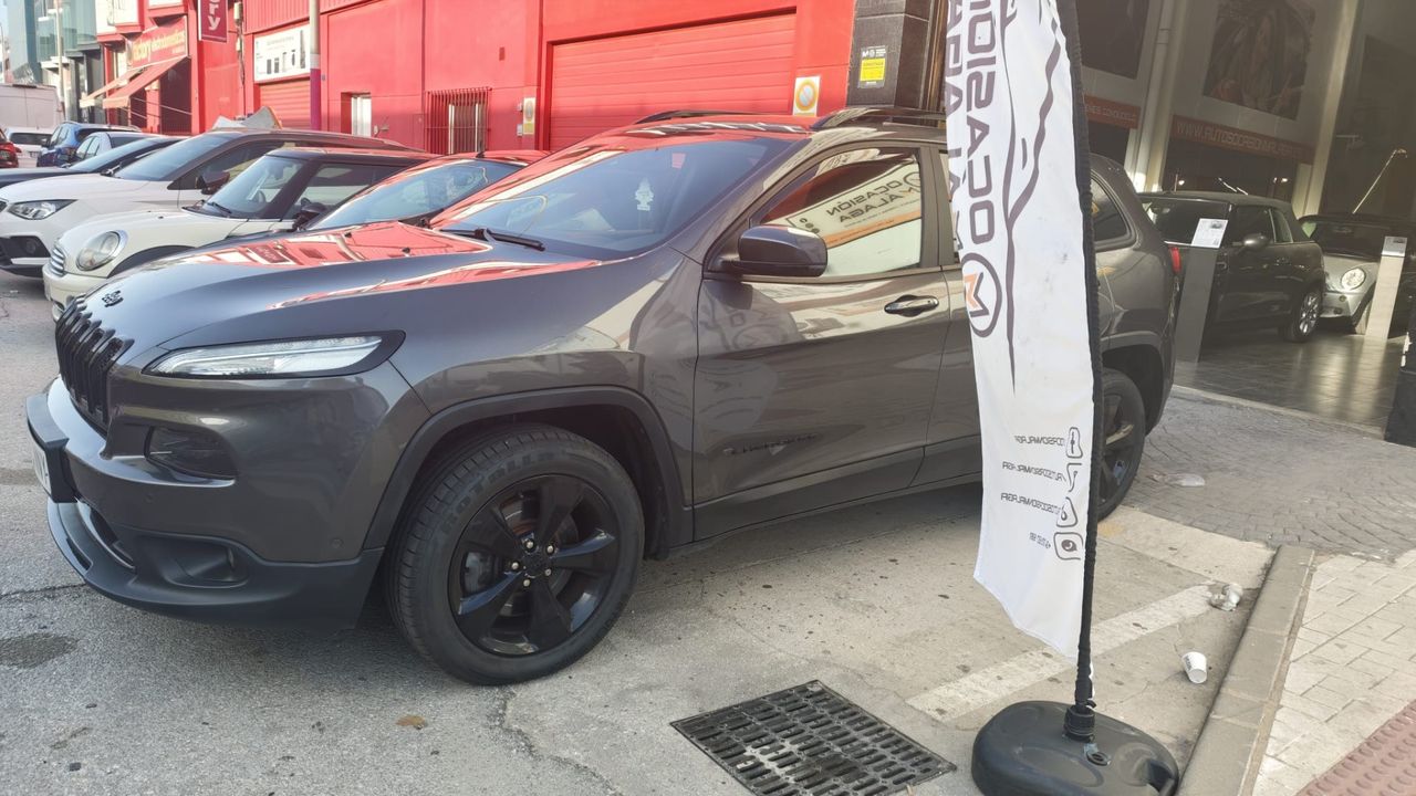 Jeep Cherokee 2.2CRD 136kW Night Eagle III Aut 4x4 AD1 - Foto 2 