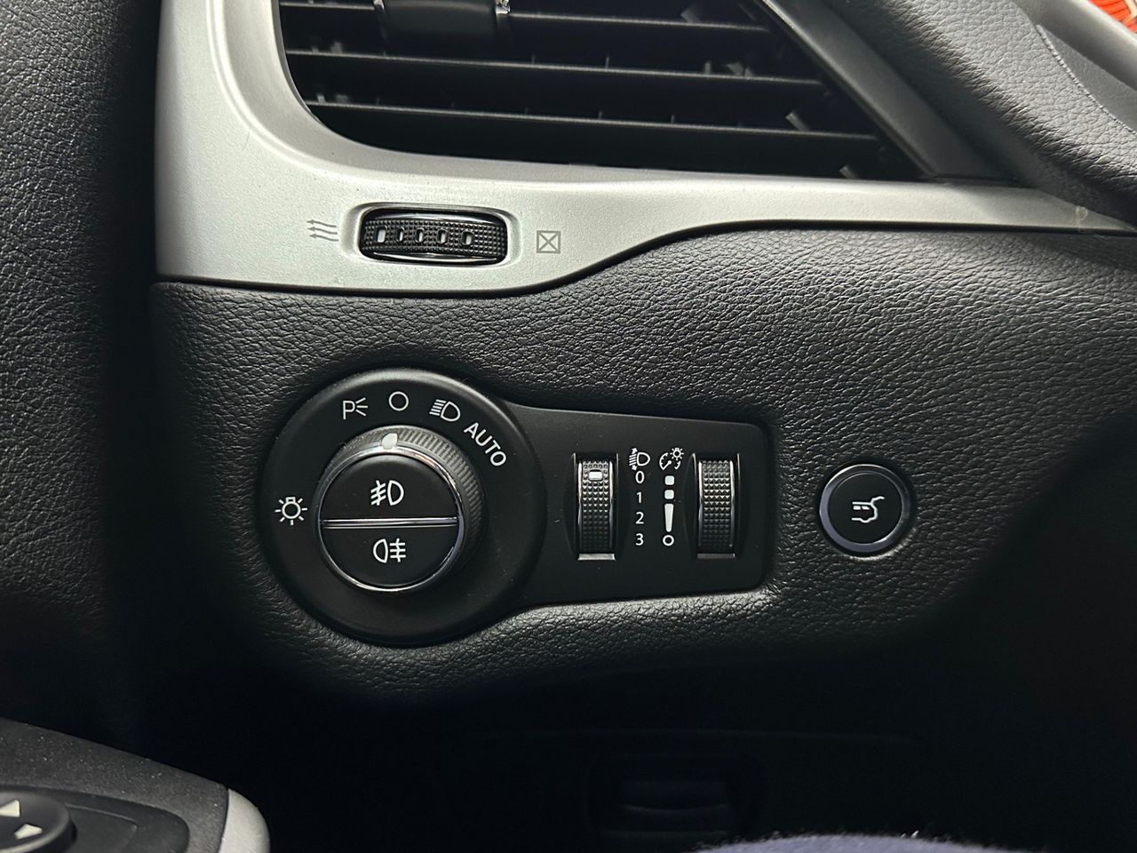 Jeep Cherokee 2.2CRD 136kW Night Eagle III Aut 4x4 AD1 - Foto 2 