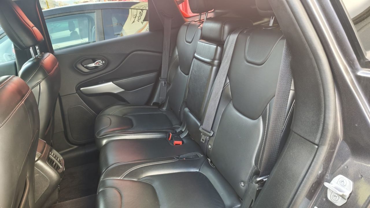 Jeep Cherokee 2.2CRD 136kW Night Eagle III Aut 4x4 AD1 - Foto 2 