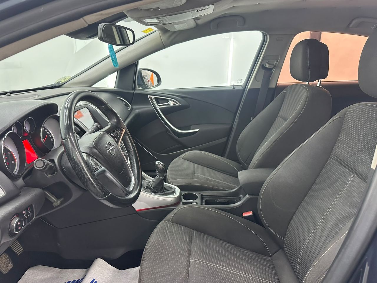 Opel Astra 1.7 CDTi 125 CV Enjoy - Foto 2 