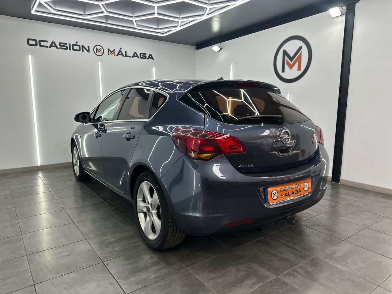 Opel Astra 1.7 CDTi 125 CV Enjoy - Foto 2 