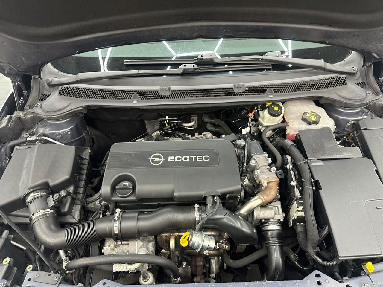 Opel Astra 1.7 CDTi 125 CV Enjoy - Foto 2 