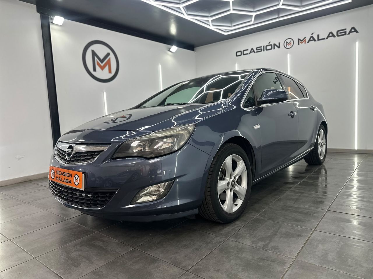 Opel Astra 1.7 CDTi 125 CV Enjoy - Foto 2 