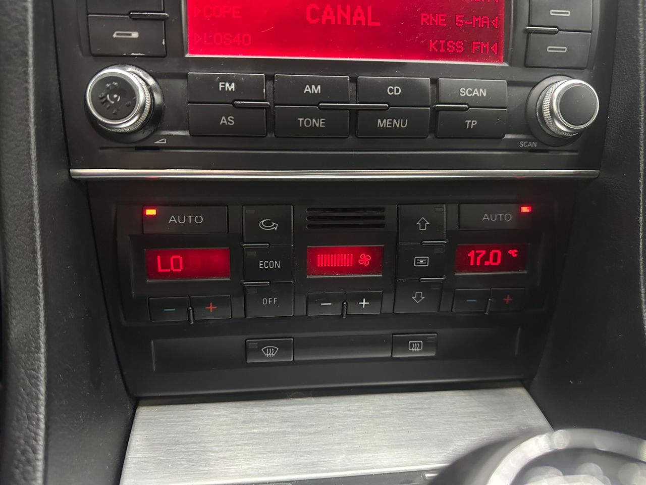 Audi A4 Avant 2.0 TDI 140cv DPF - Foto 2 