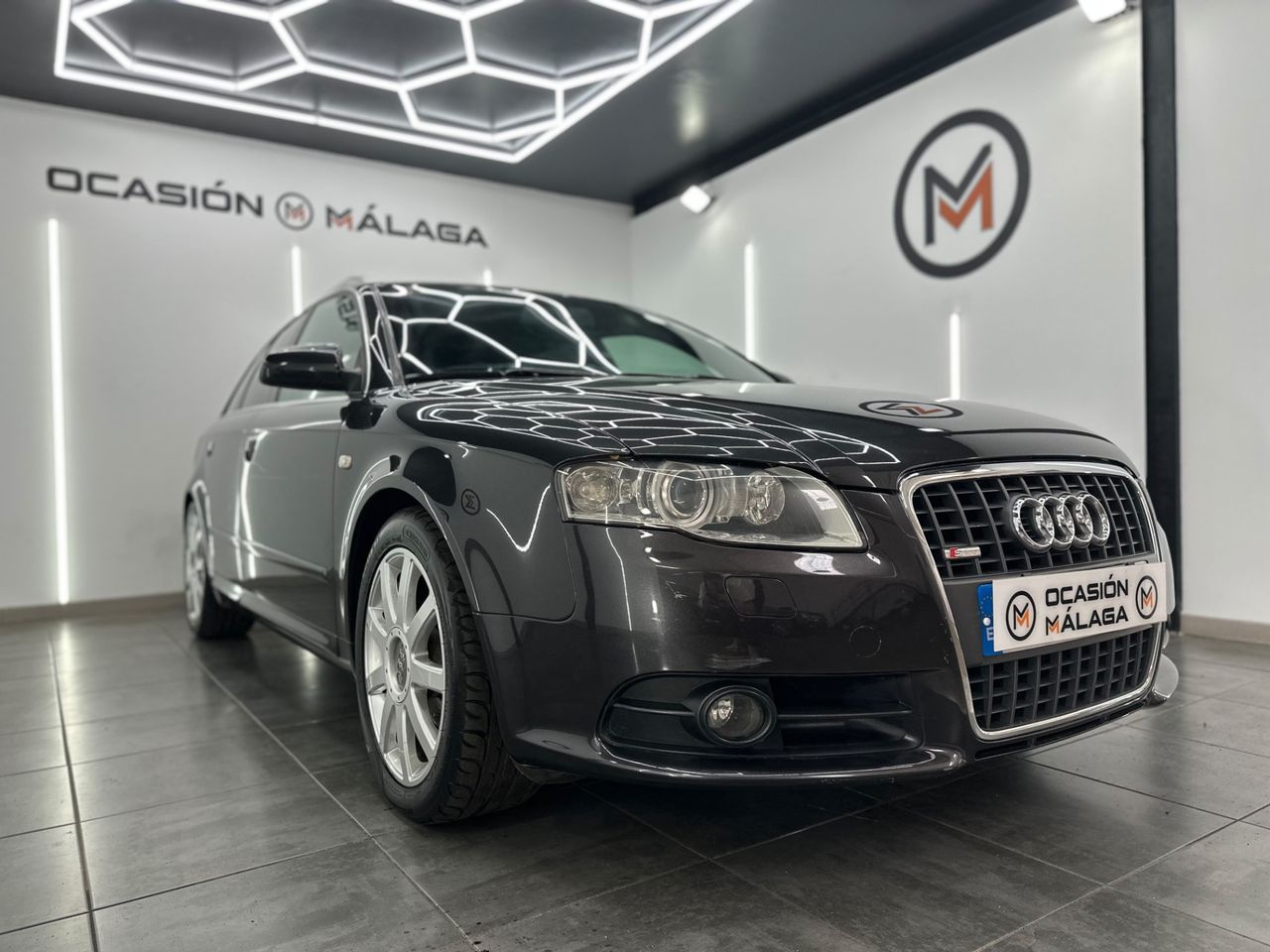 Audi A4 Avant 2.0 TDI 140cv DPF - Foto 2 