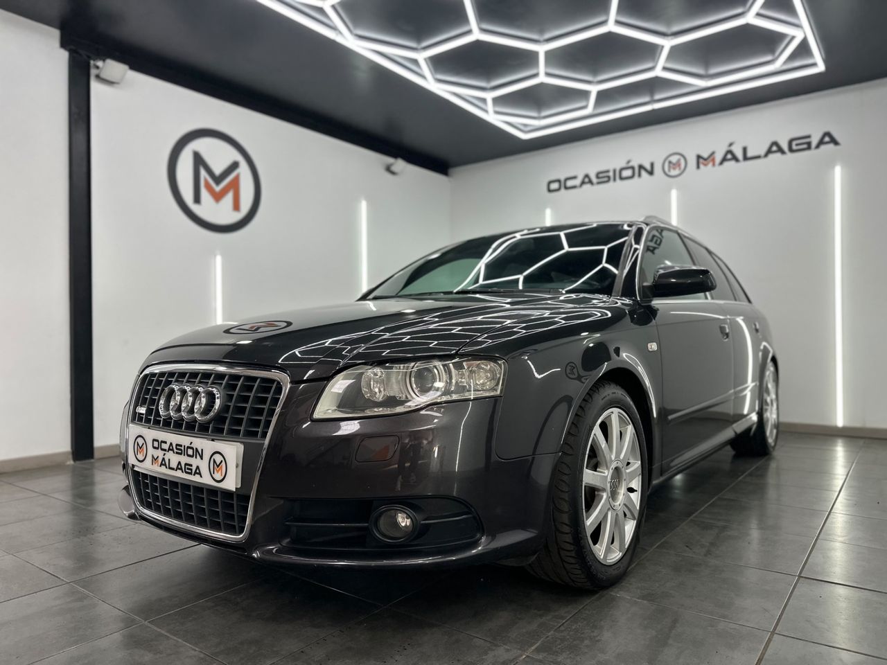 Audi A4 Avant 2.0 TDI 140cv DPF - Foto 2 