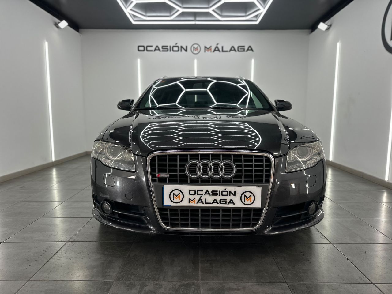 Audi A4 Avant 2.0 TDI 140cv DPF - Foto 2 
