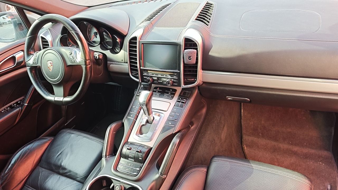 Porsche Cayenne 4.8 S Tiptronic - Foto 2 