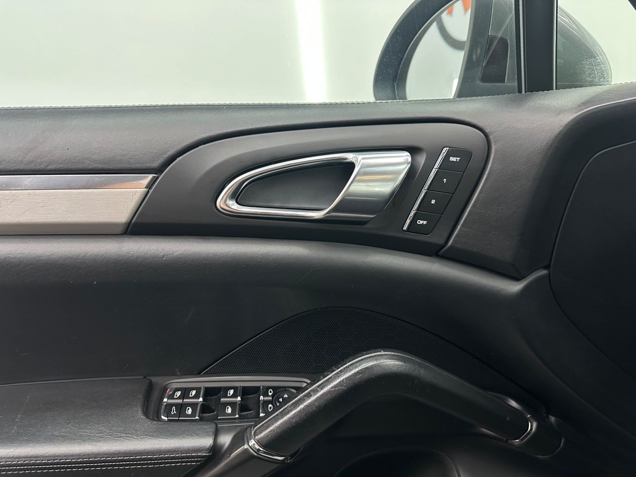 Porsche Cayenne 4.8 S Tiptronic - Foto 2 