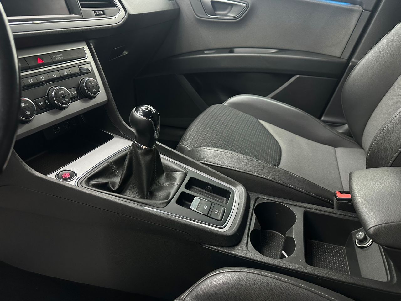 Seat Leon ST 2.0 TDI 110kW St&Sp Style Plus Nacional - UNICO PROPIETARIO - Foto 2 