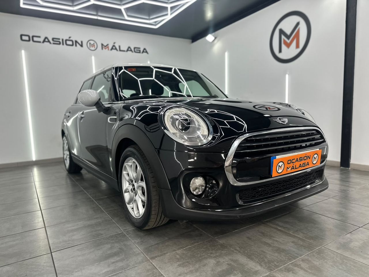 MINI MINI COOPER D 5 PUERTAS - Foto 2 