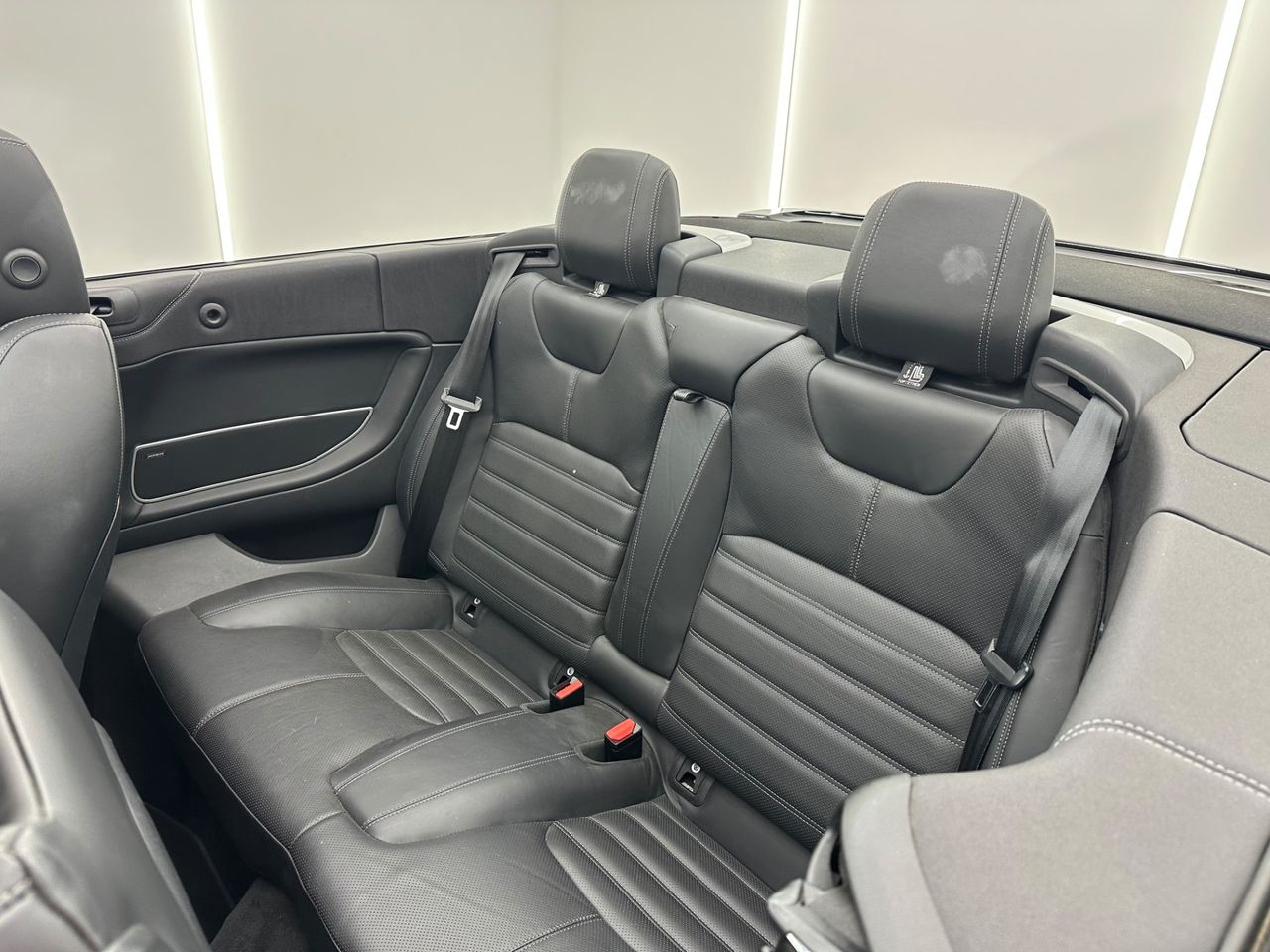 Land-Rover Range Rover Evoque 2.0L TD4 Diesel 110kW 4x4 HSE Dynamic - Foto 2 
