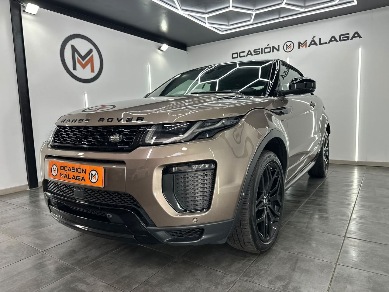 Land-Rover Range Rover Evoque 2.0L TD4 Diesel 110kW 4x4 HSE Dynamic - Foto 2 