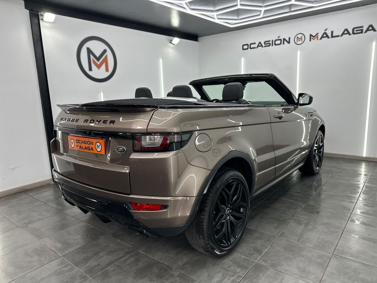 Land-Rover Range Rover Evoque 2.0L TD4 Diesel 110kW 4x4 HSE Dynamic - Foto 2 