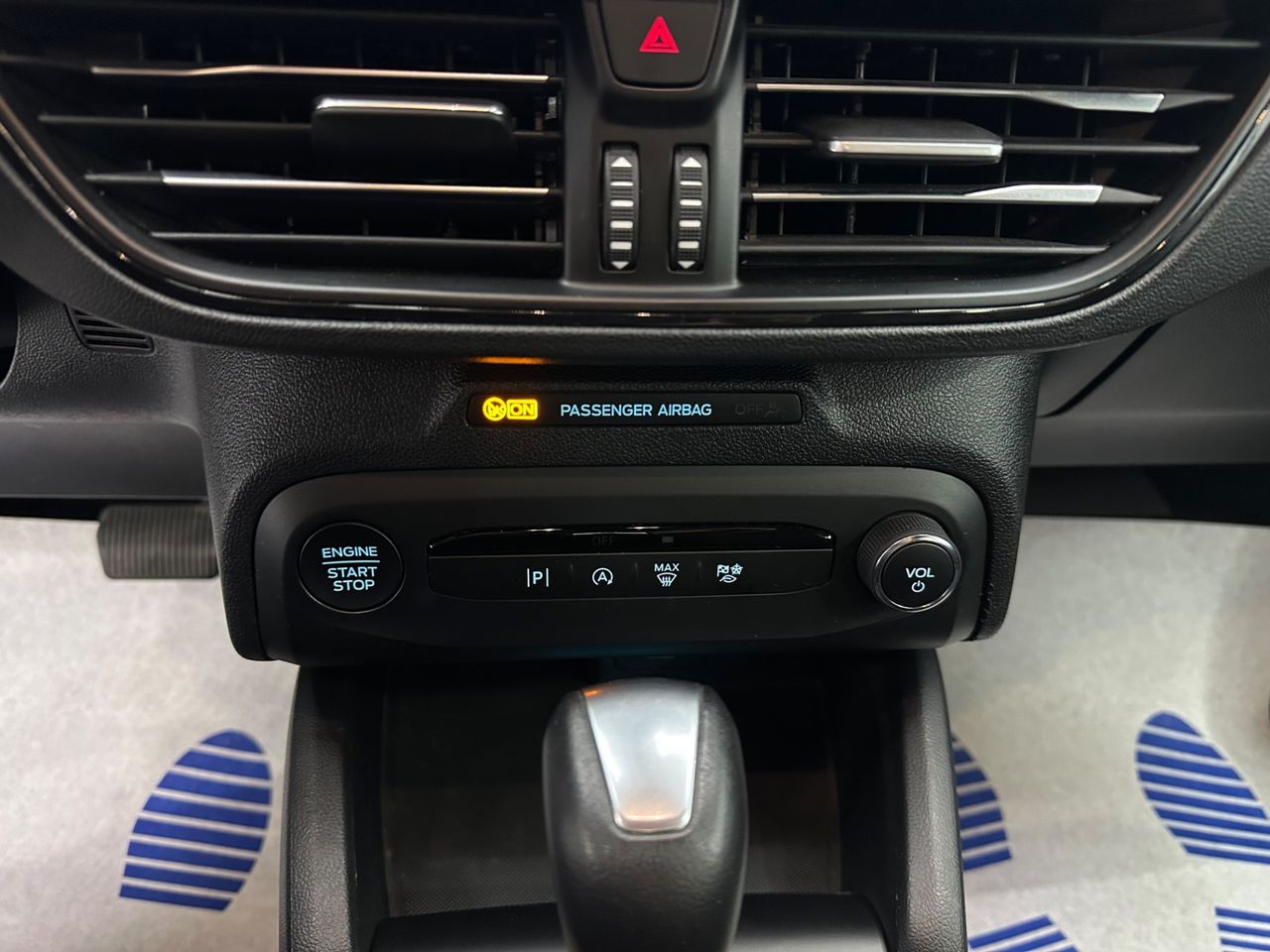 Ford Focus 1.0 Ecoboost MHEV 114kW ST-Line X Auto - Foto 2 