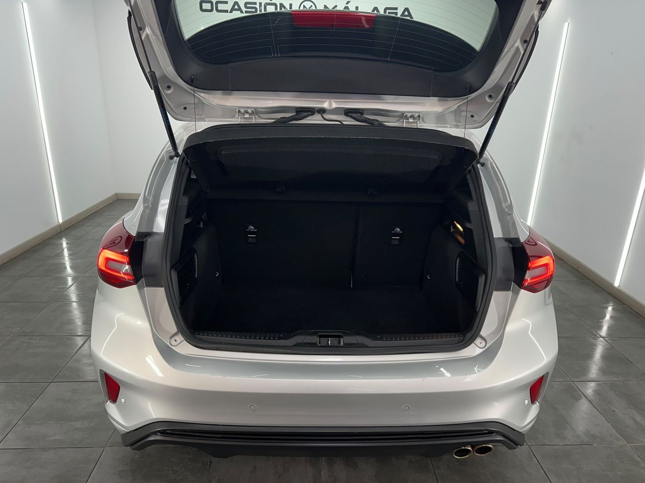 Ford Focus 1.0 Ecoboost MHEV 114kW ST-Line X Auto - Foto 2 