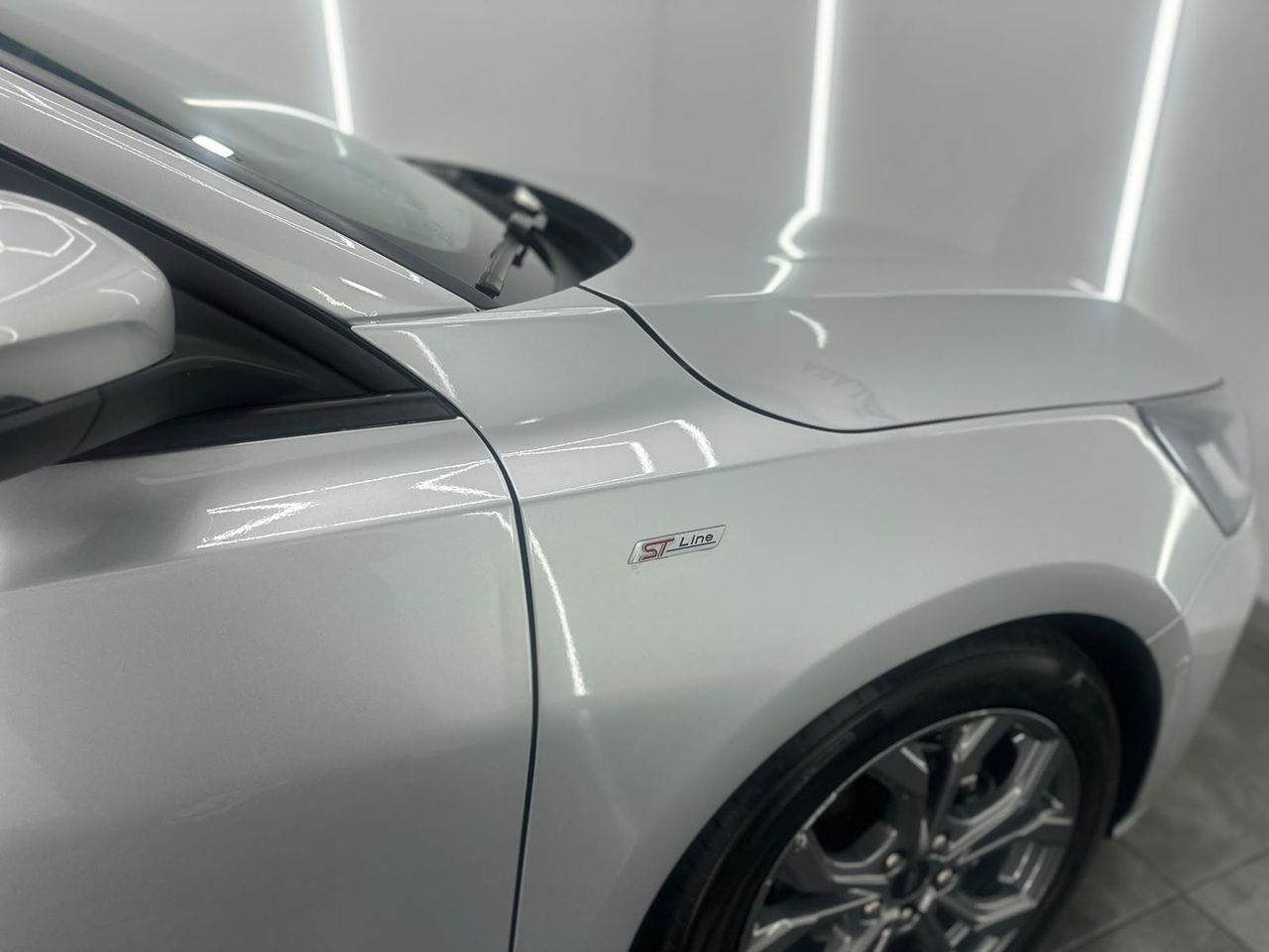 Ford Focus 1.0 Ecoboost MHEV 114kW ST-Line X Auto - Foto 2 
