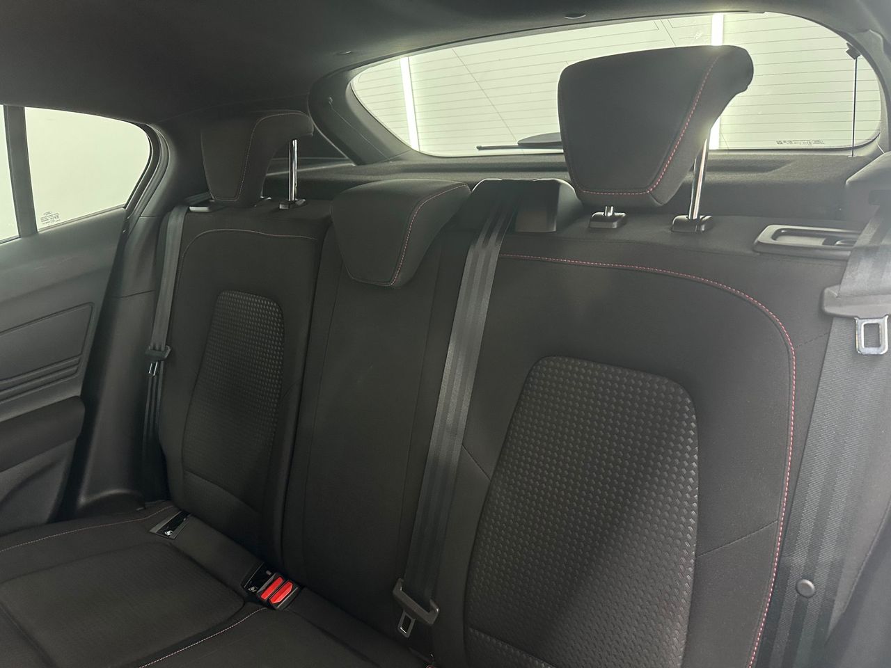 Ford Focus 1.0 Ecoboost MHEV 114kW ST-Line X Auto - Foto 2 