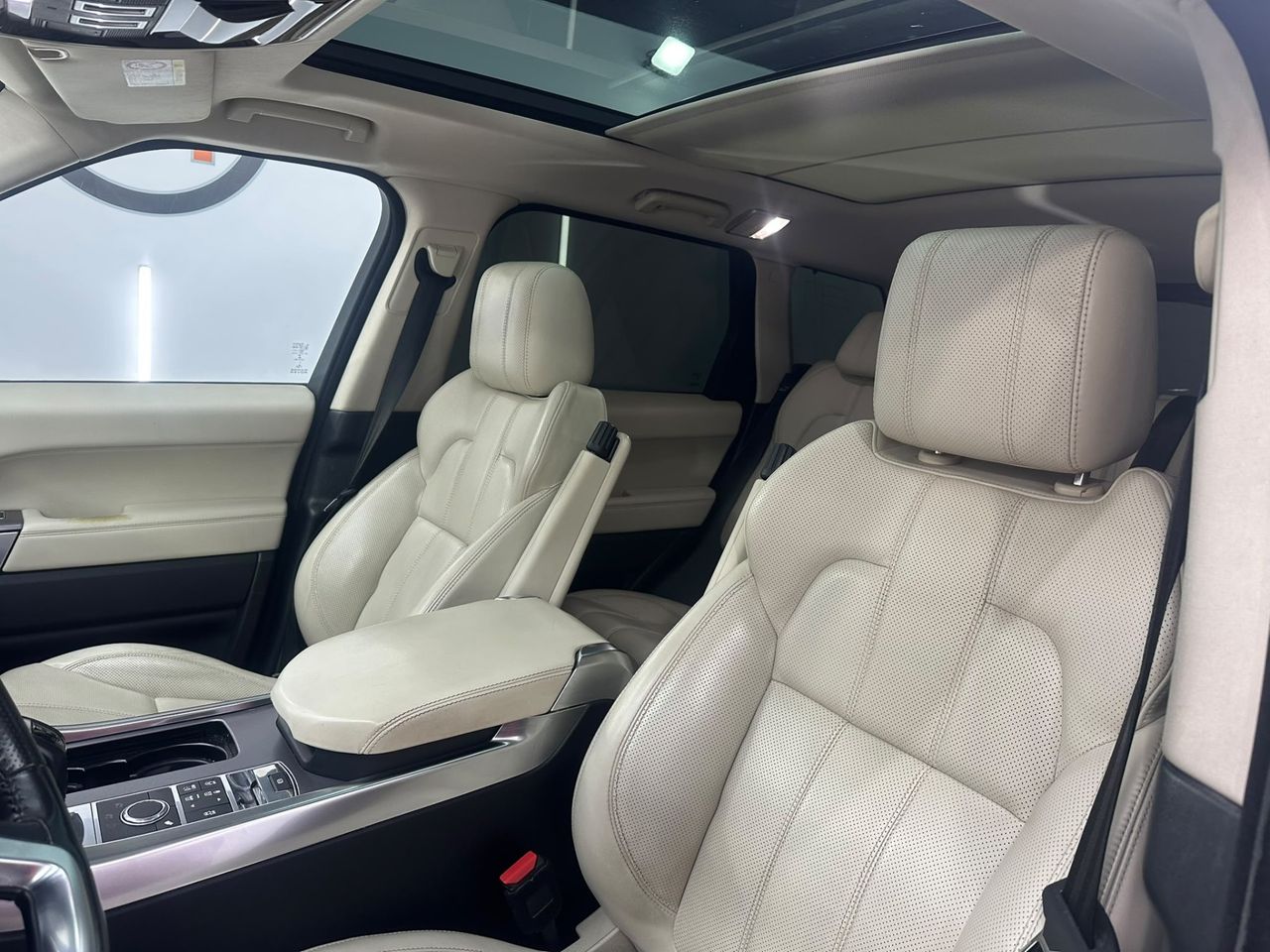 Land-Rover Range Rover Sport 3.0 TDV6 190kW (258CV) HSE Dynamic - Foto 2 