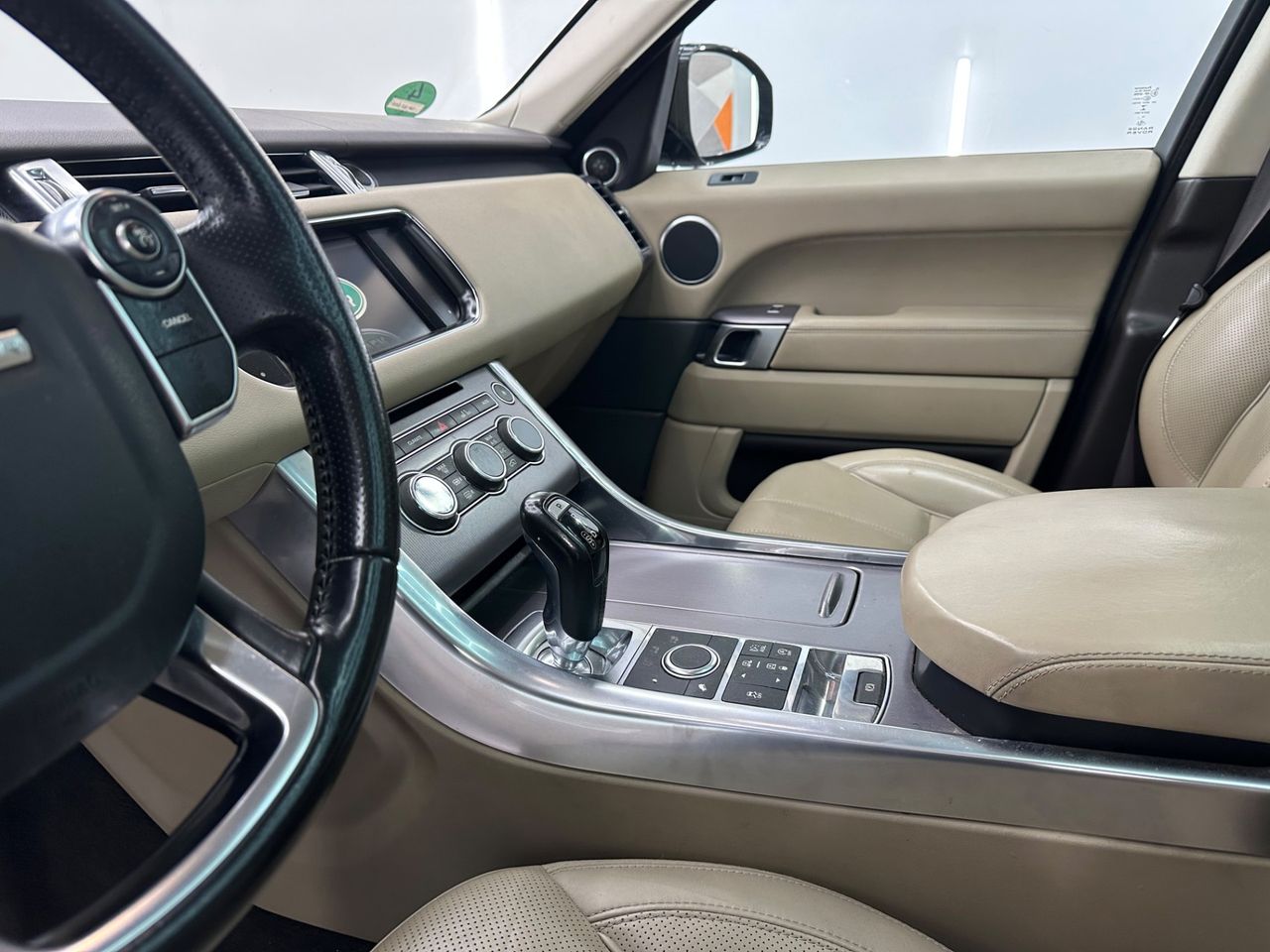 Land-Rover Range Rover Sport 3.0 TDV6 190kW (258CV) HSE Dynamic - Foto 2 