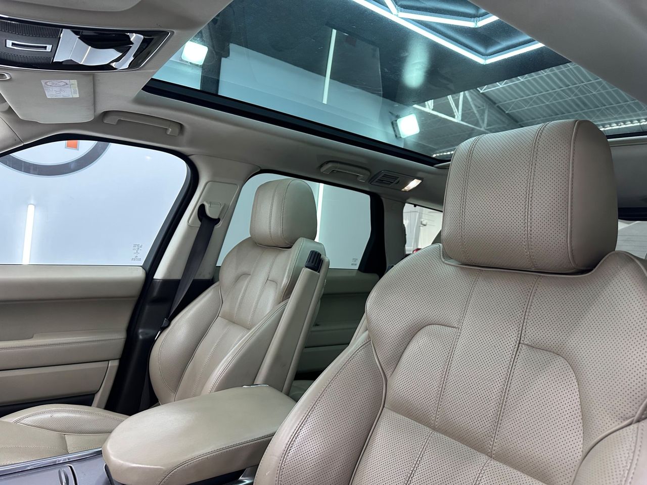 Land-Rover Range Rover Sport 3.0 TDV6 190kW (258CV) HSE Dynamic - Foto 2 
