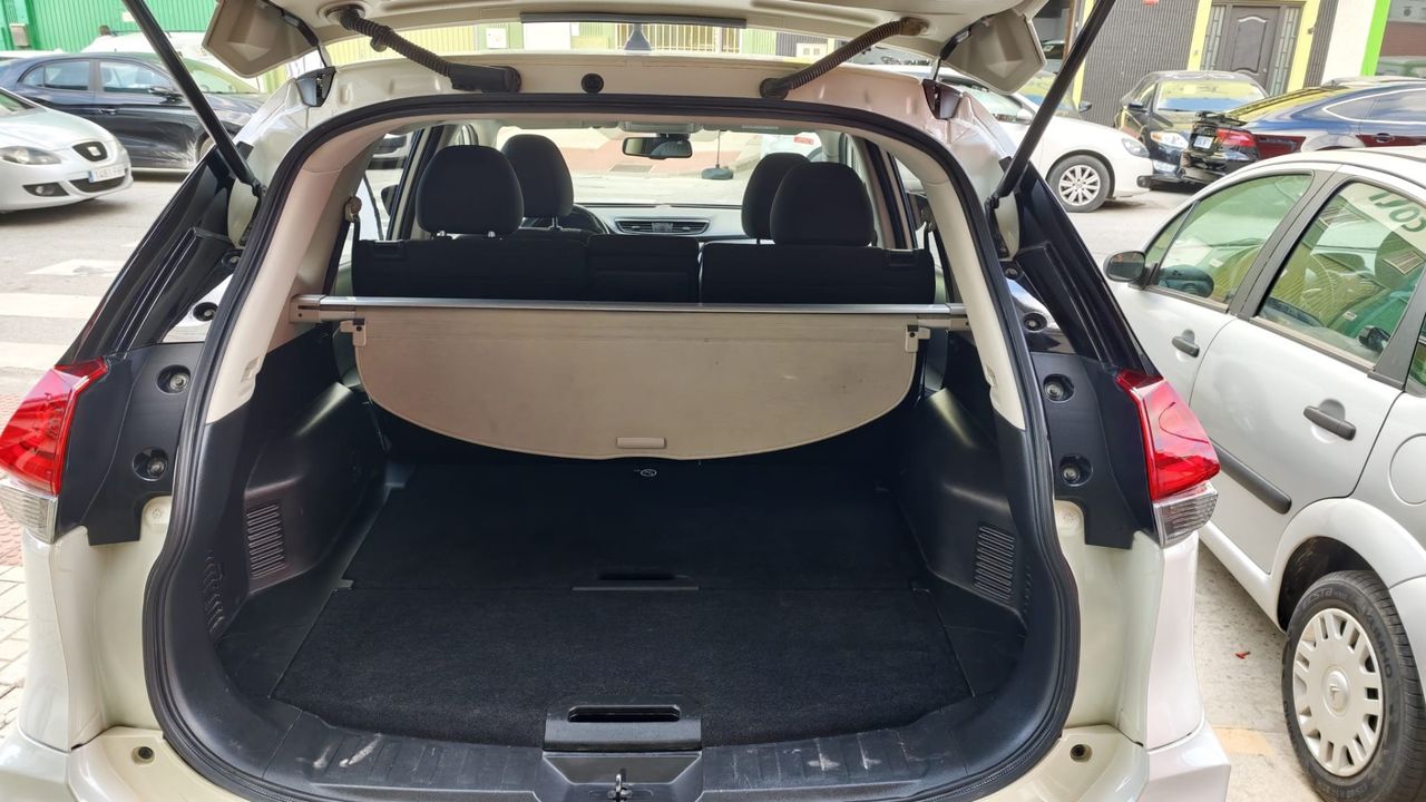 Nissan X-Trail 5 Pl. dCi 96 kW(130 CV) 4x4-i N-CONNECTA - Foto 2 