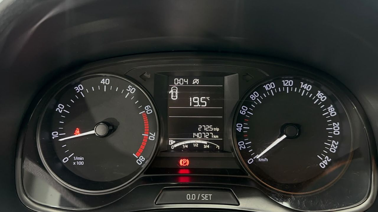 Skoda Fabia 1.0 MPI 60cv Ambition - Foto 2 