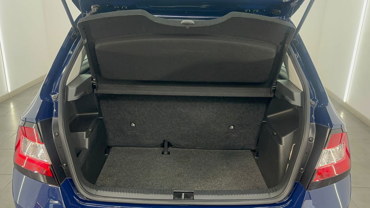 Skoda Fabia 1.0 MPI 60cv Ambition - Foto 2 