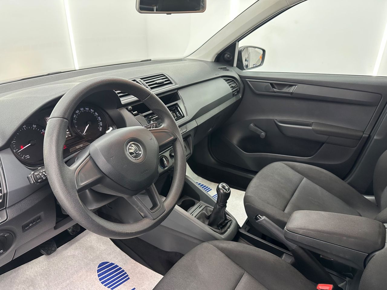 Skoda Fabia 1.0 MPI 60cv Ambition - Foto 2 