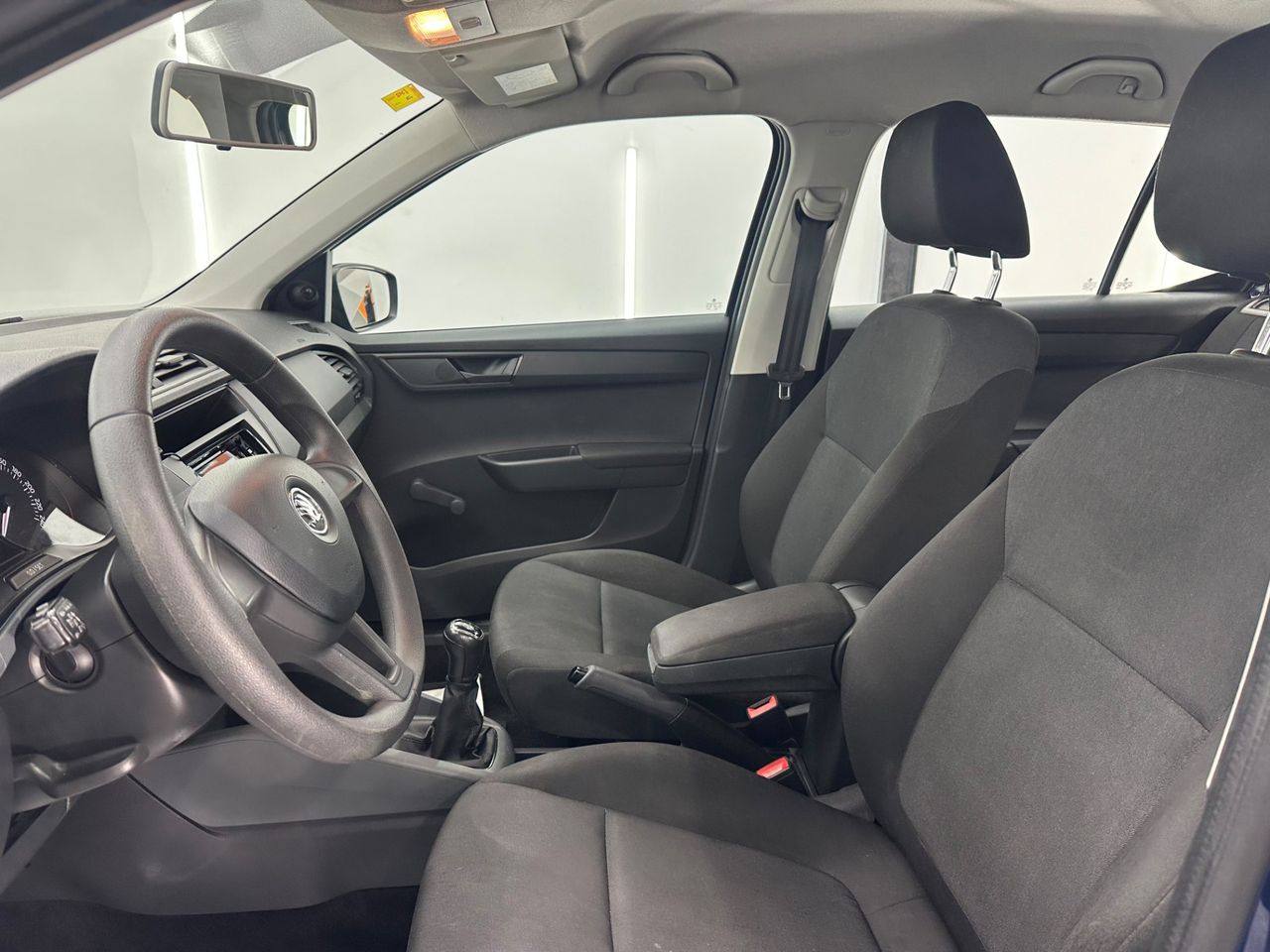Skoda Fabia 1.0 MPI 60cv Ambition - Foto 2 