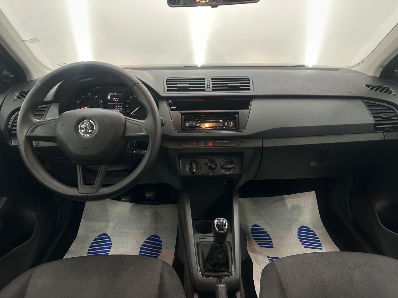 Skoda Fabia 1.0 MPI 60cv Ambition - Foto 2 